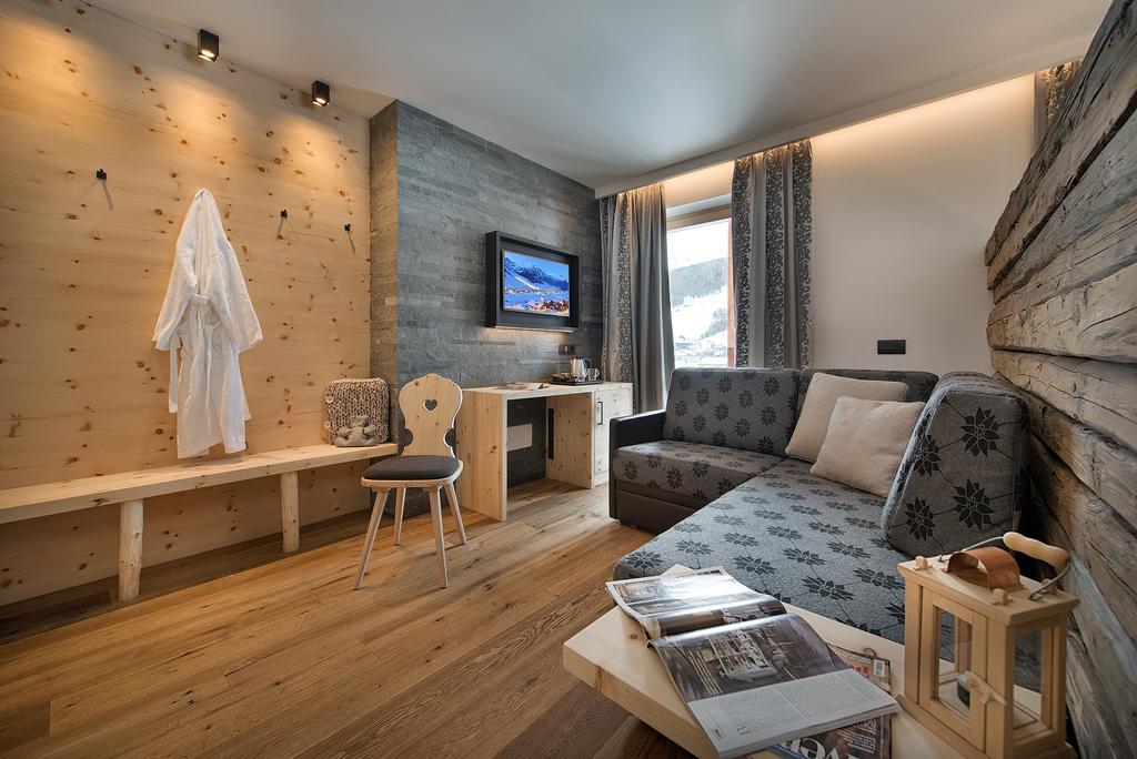 Hotel Roberta Alpine 4*
